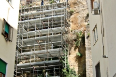 Consolidamento muratura in tufo - Via Palizzi n. 3 - Napoli